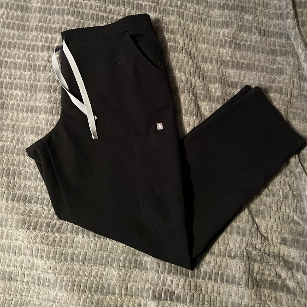 FIGS Yola scrub pants M/P